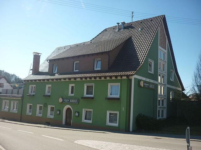 Landgasthof Kreuz Mit Gaestehaus Immendingen Luaran gambar